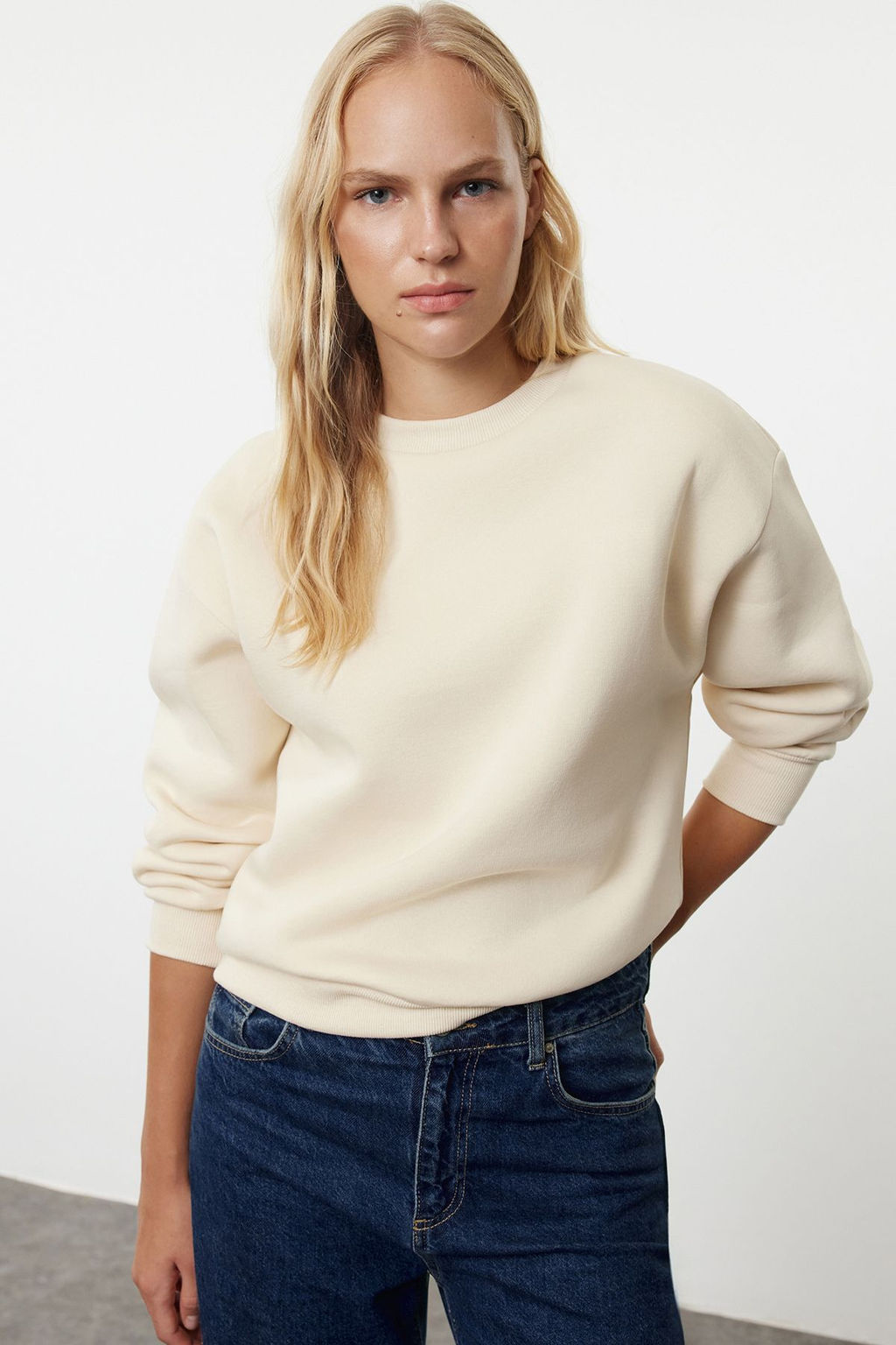 Tas Kal?n Ici Polarl? Regular/Normal Kal?p Bisiklet Yaka Basic Orme Sweatshirt TWOAW24SW00101
