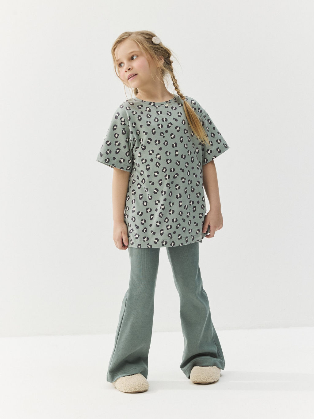 Костюм футболка оверсайз и брюки клеш Наивный леопард - Bungly фото 2