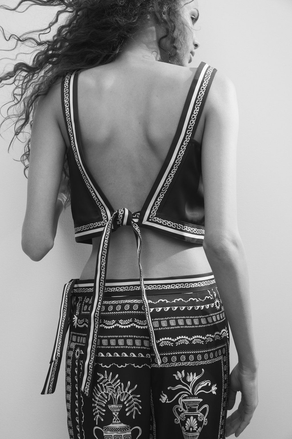 Top cropped con dise?o estampado - H&m фото 4