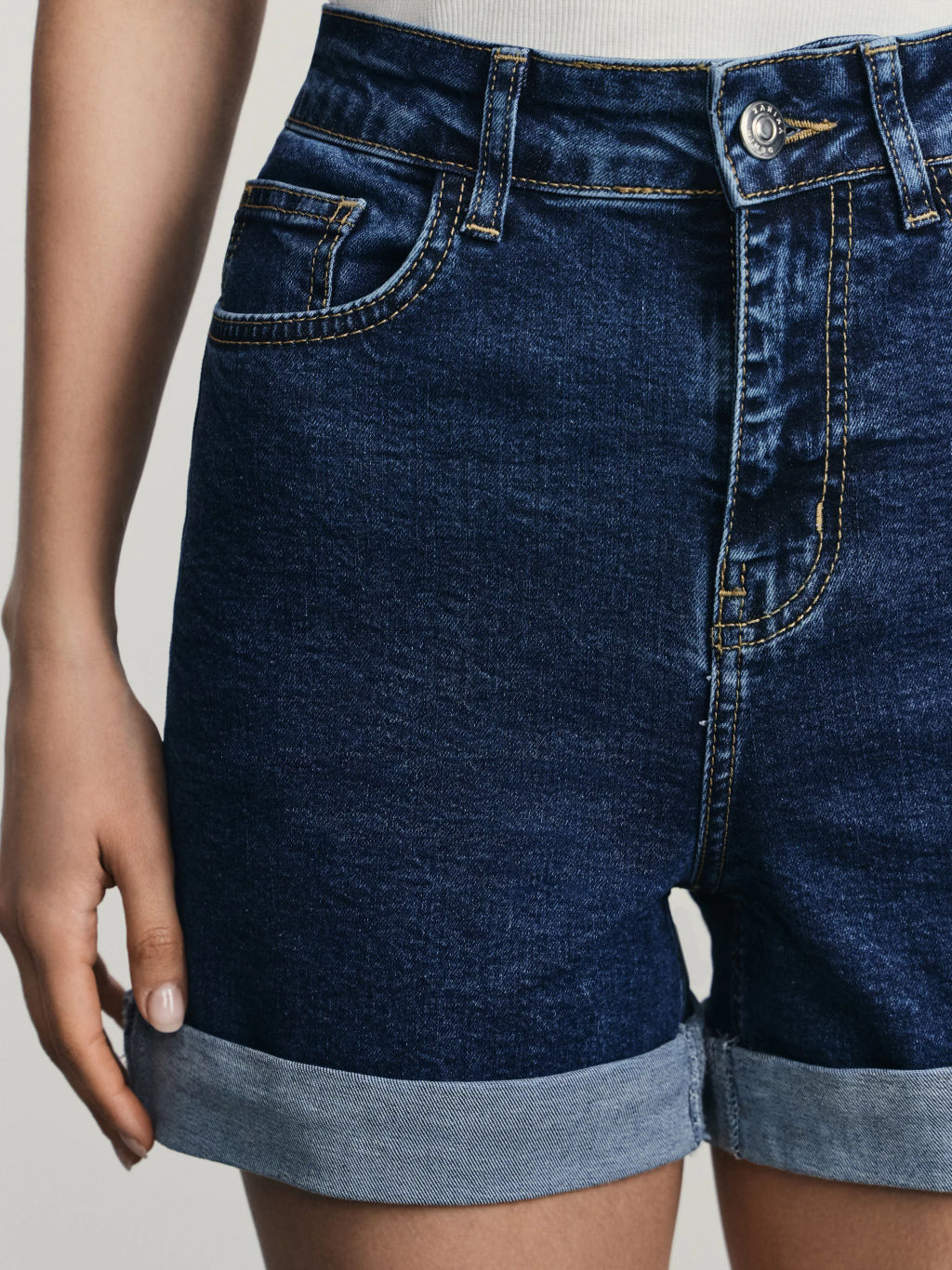 Джинсовые шорты mom fit / Zarina  фото 6