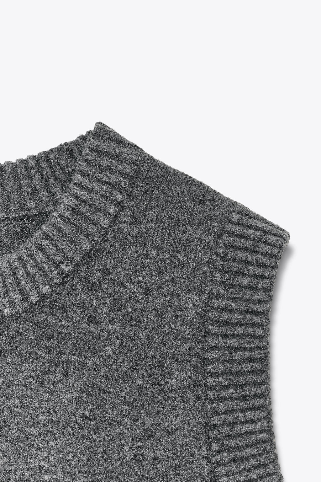 SOFT KNIT VEST - Zara фото 6