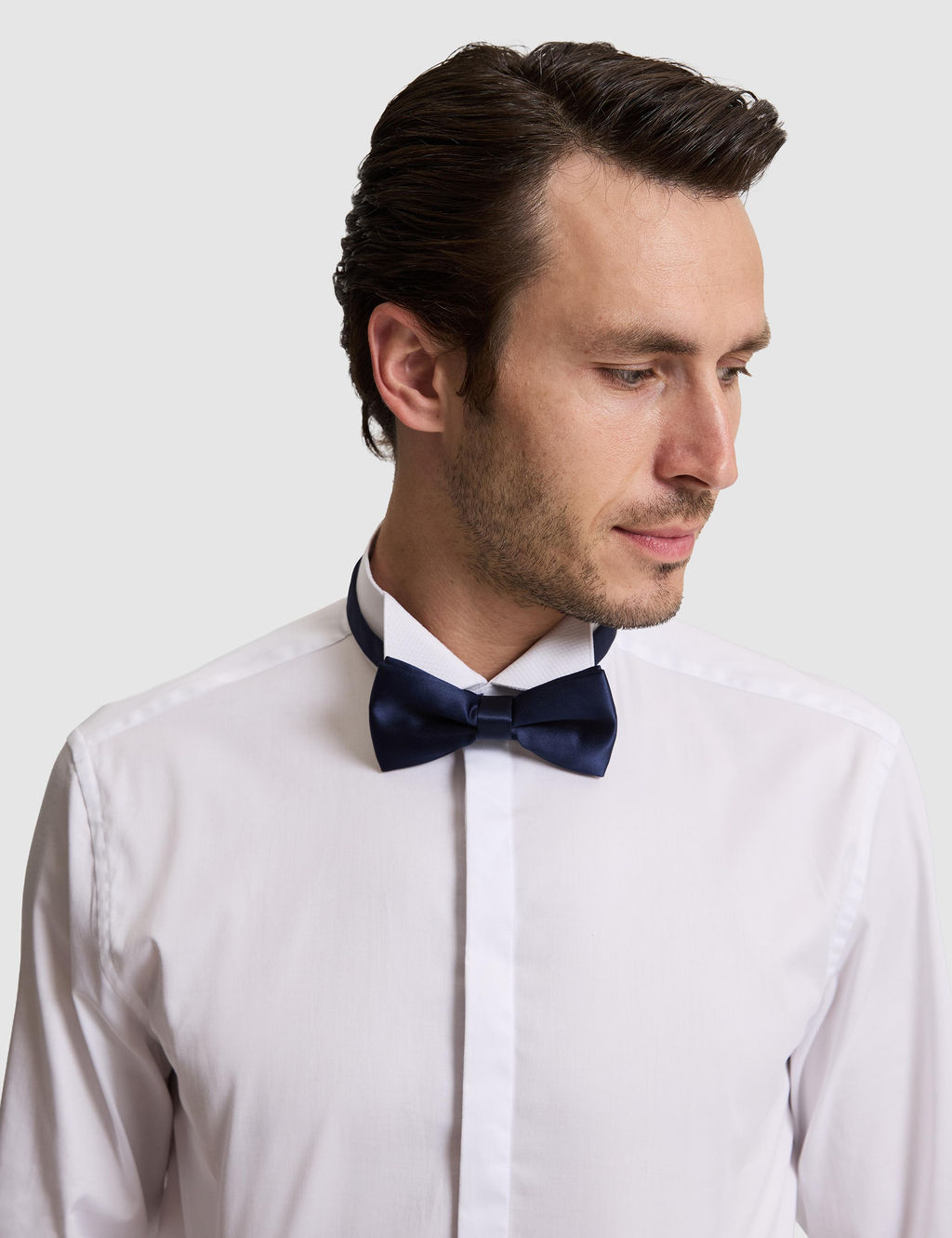 Beyaz Slim Fit Pamuk Kar___ml_ Ata Yaka Smokin G_mlek