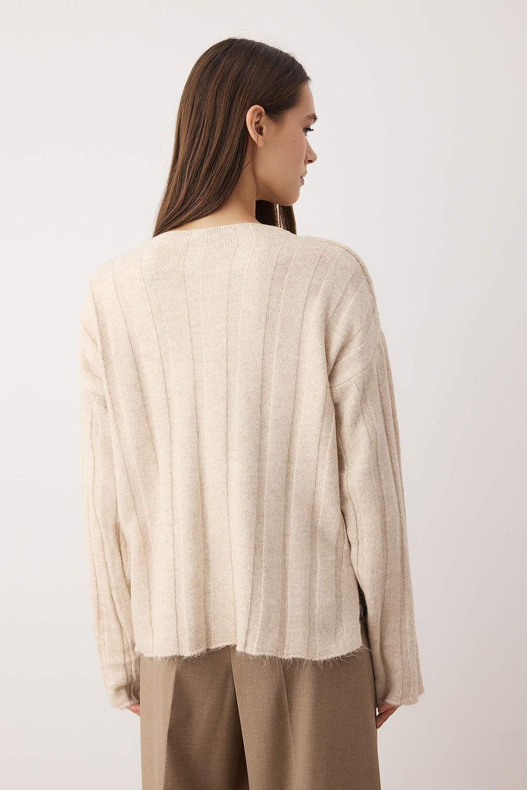 Antrasit Yumusak Dokulu Genis Kal?p Triko Kazak TWOAW26KZ00177 - Trendyolmilla фото 12