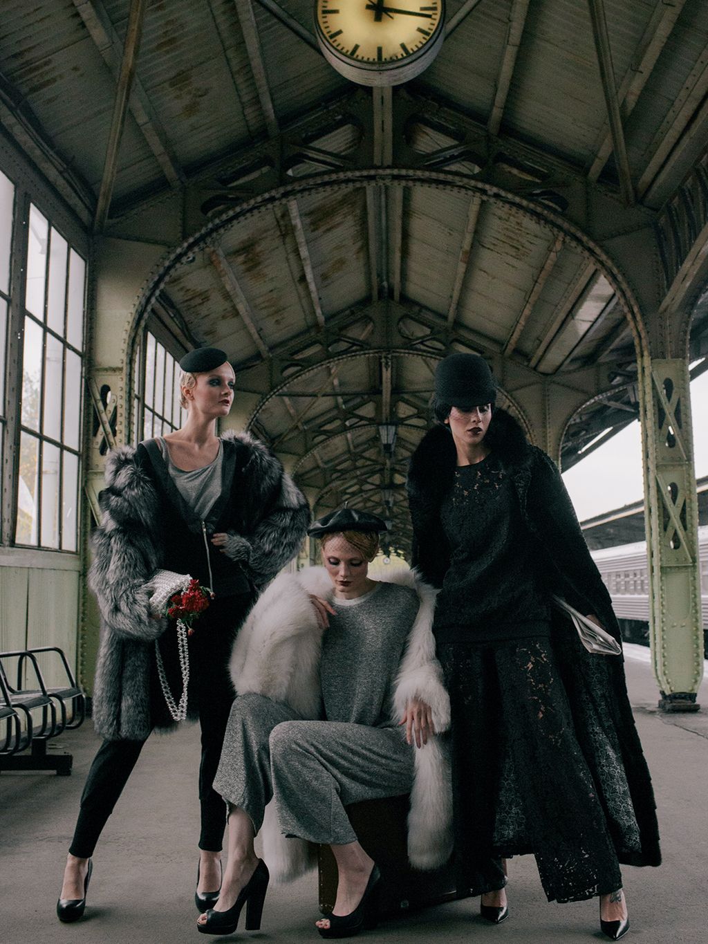 Пуловер M-33 - Opium фото 34