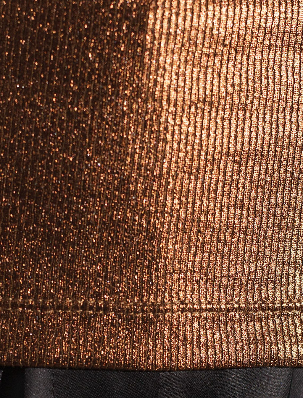 Топ с закрытым декольте из хлопка с эластаном в рубчик с матовым покрытием металлик - Vilatte фото 4