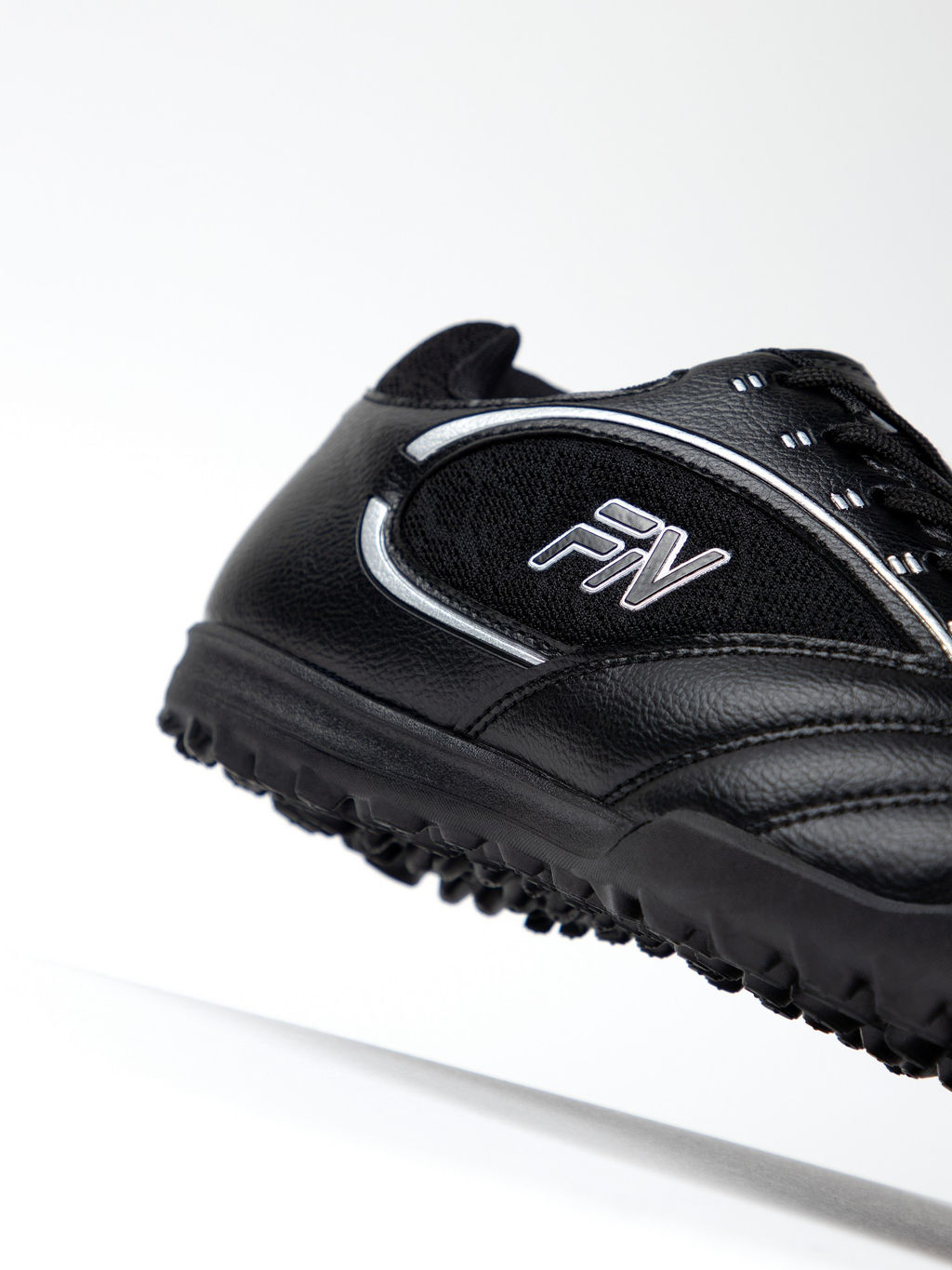 Детские шиповки FN Core Kid (TF) Black