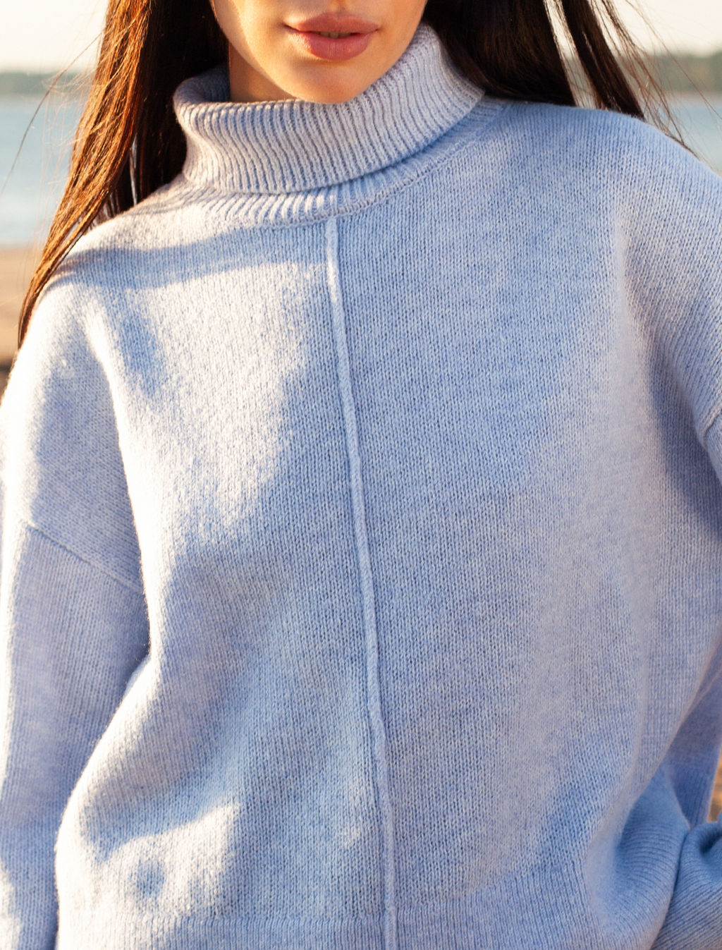 VILATTE / Укороченный свитер тонкой вязки из теплой пряжи с шерстью  фото 3