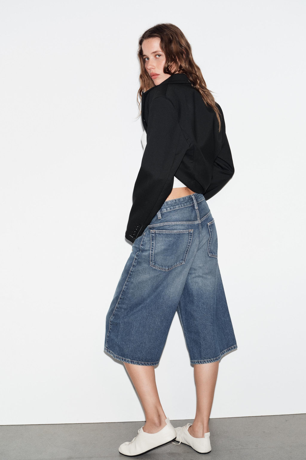 BERMUDA JORTS DENIM TRF TIRO MEDIO / Azul - Zara фото 4