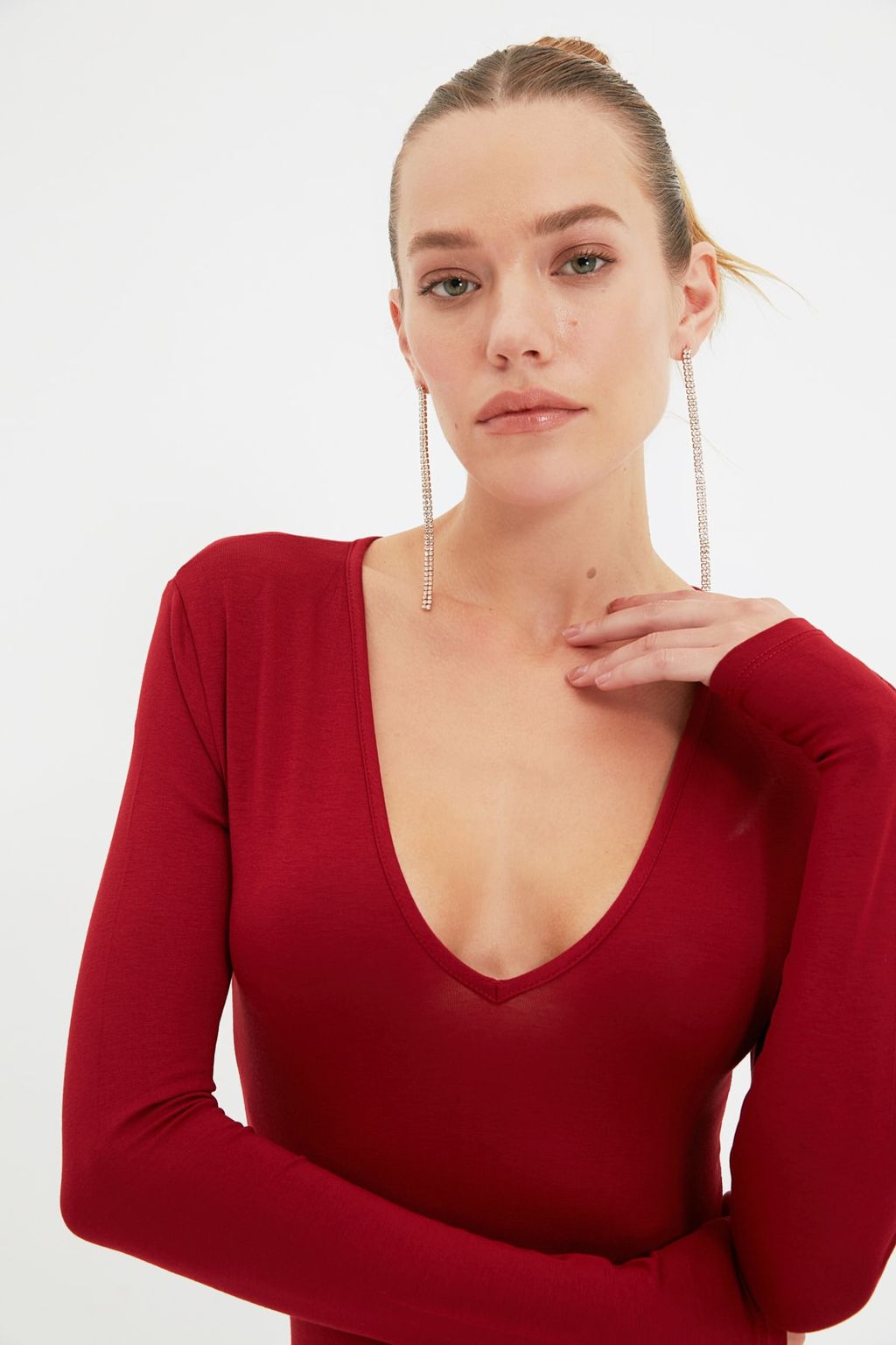 TRENDYOLMILLA Siyah Derin V Yakal? C?tc?tl? Orme Body TPRAW22BD0084