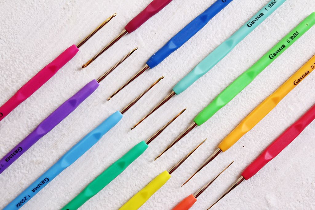 Для вязания Gamma RCH крючок с прорезин. ручкой сталь d 1.7 мм 13 см в блистере фото 8