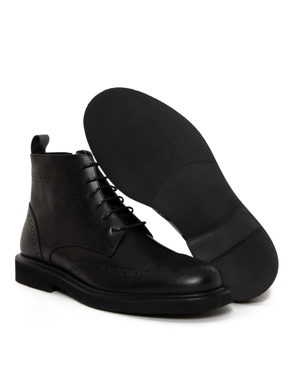 Siyah Bot - Cacharel фото 4