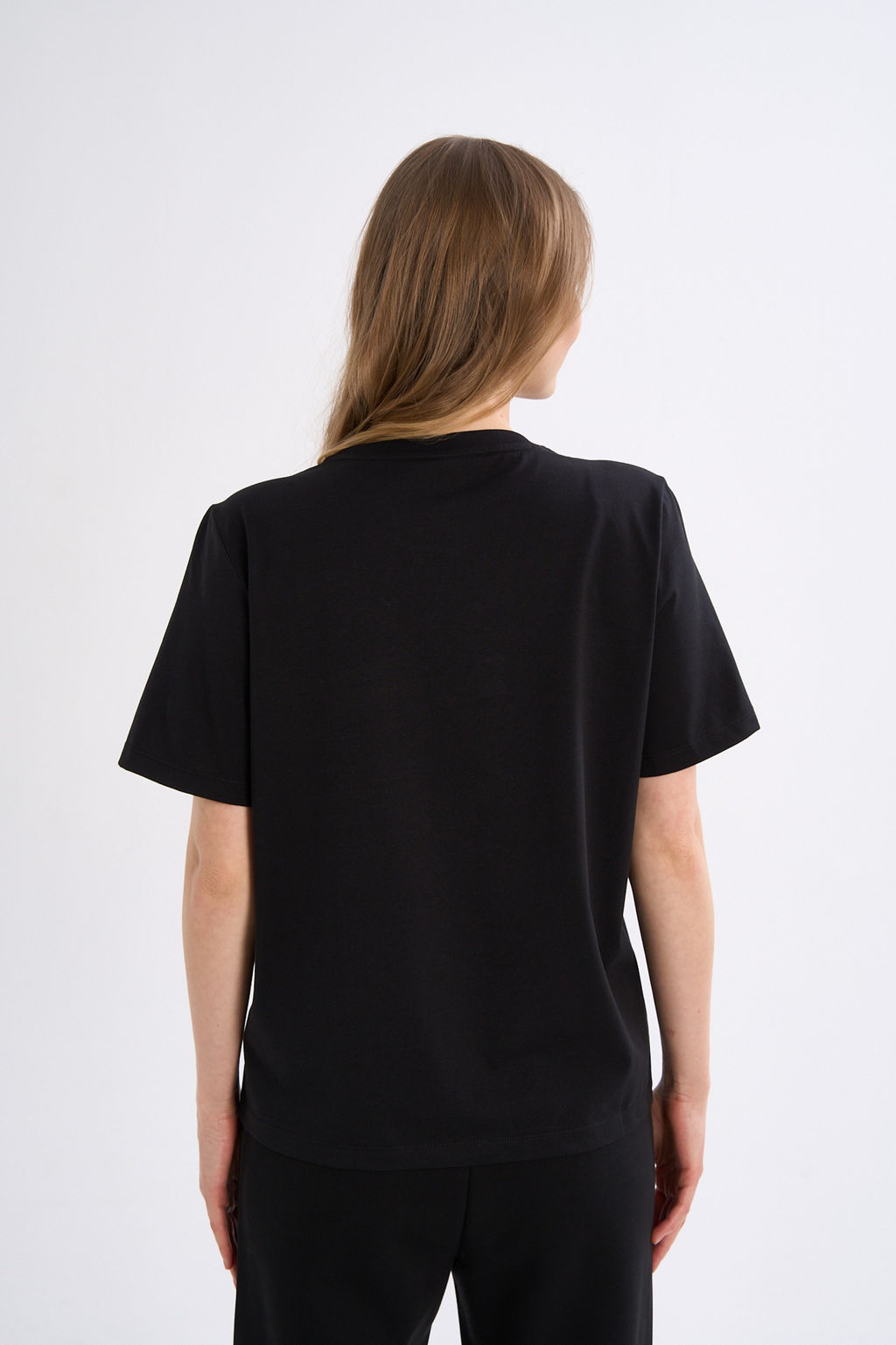 Футболка Черный