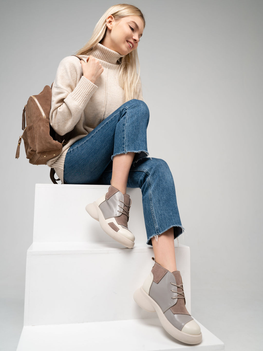 Ботинки 305.927be.Бежевый латте капучино замша/мех