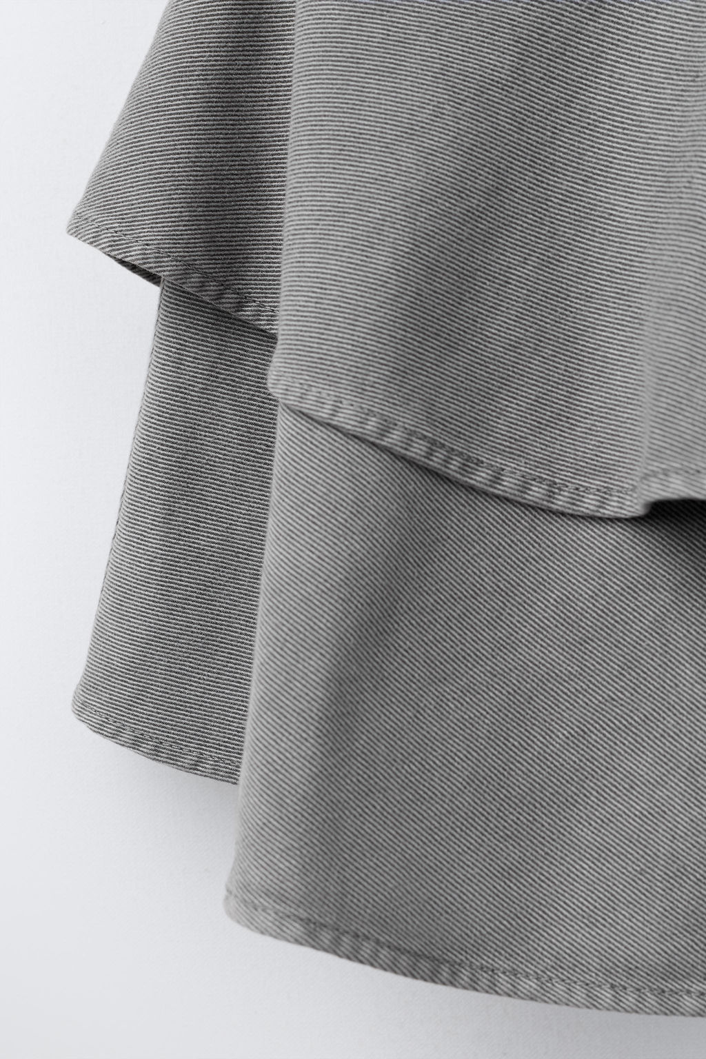 RUFFLED SKIRT WITH STUDS - Zara фото 4