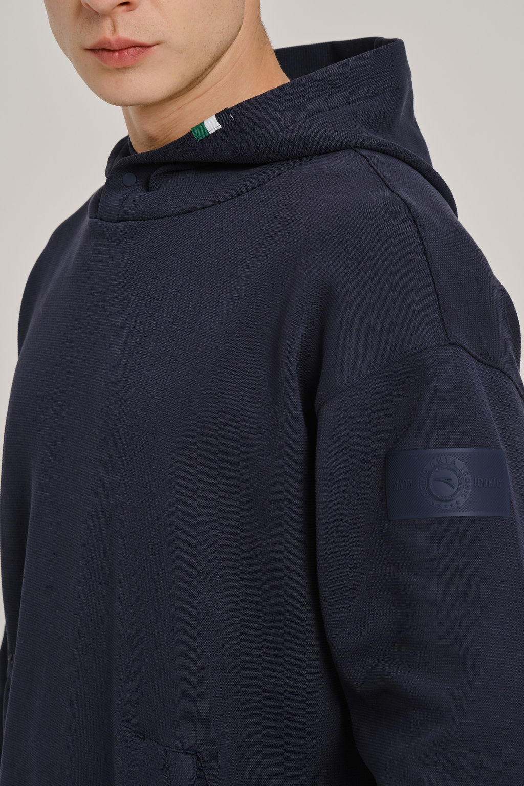 Худи Синий ICONIC Sweat Hoodie - Anta фото 4