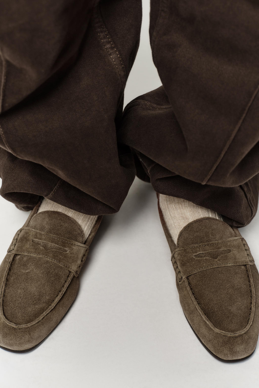 SPLIT SUEDE LOAFERS - Zara фото 6