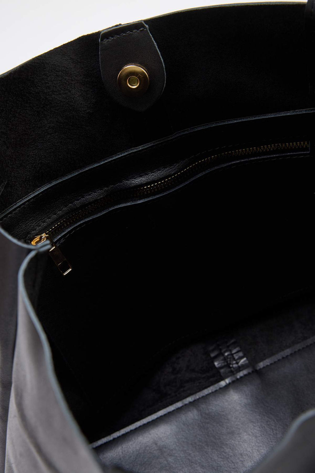 Siyah Deri Kad?n Maksi Boy Omuz Cantas? TAKAW26OC00041