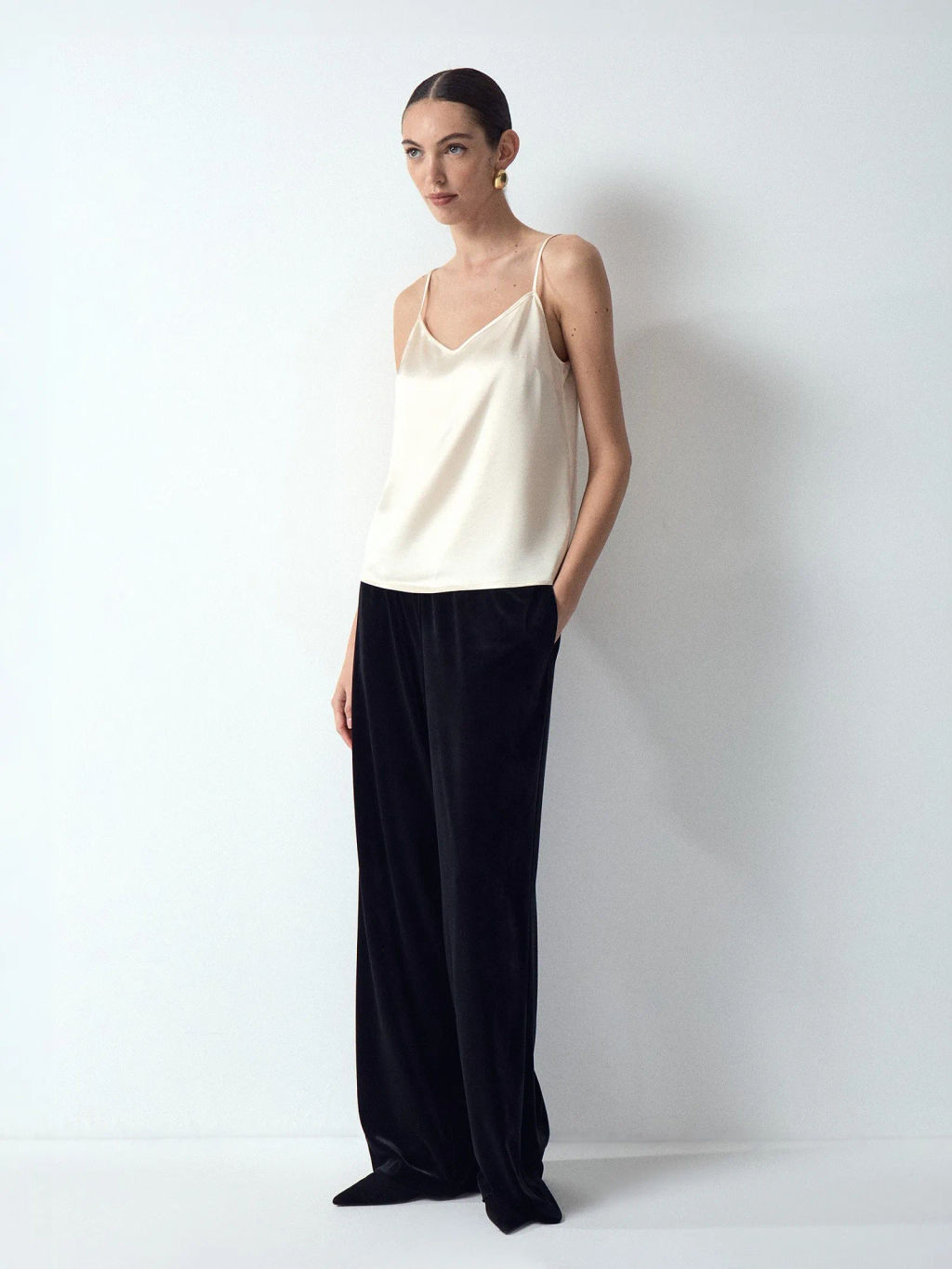 Топ на бретелях EMKA