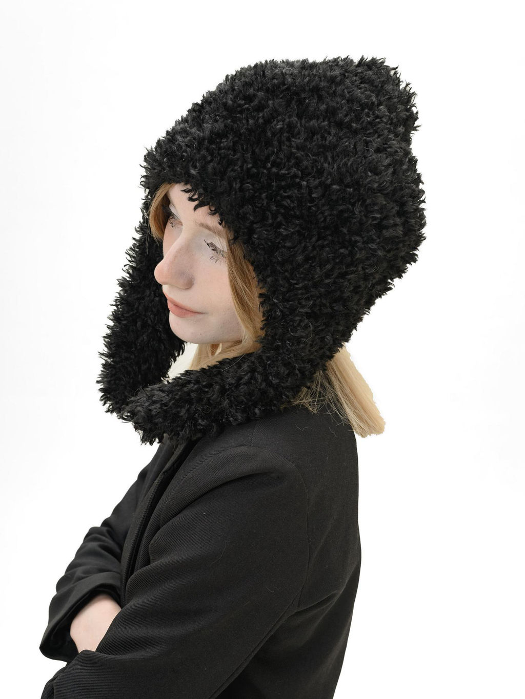 Ш26-31 Шлем луковка барашек черный