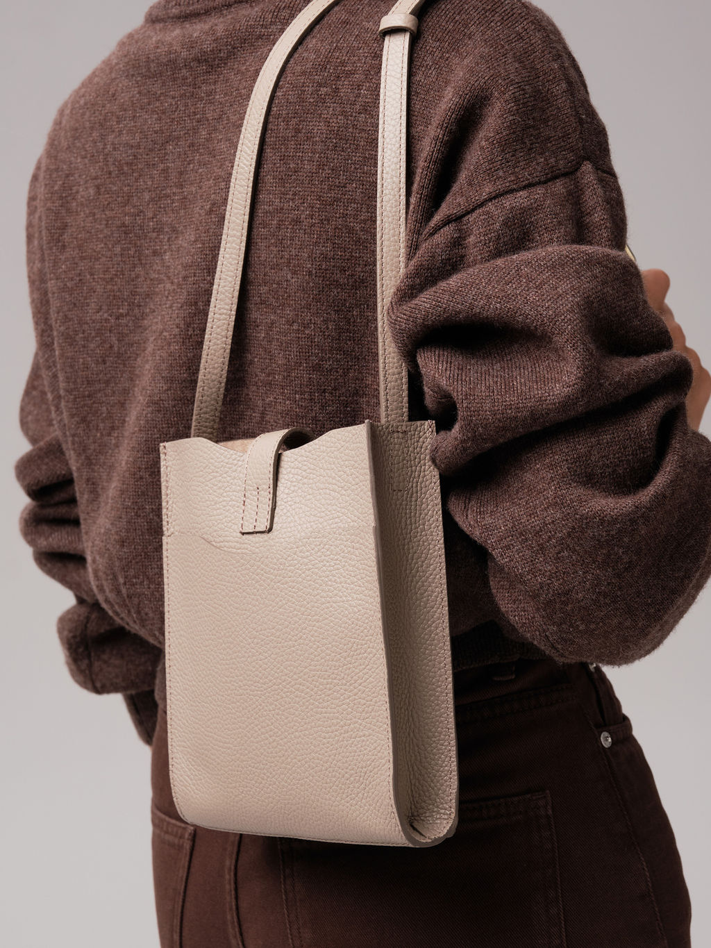 Кожаная сумка кросс-боди Leya DBR 30919 бежевый латте  фото 2