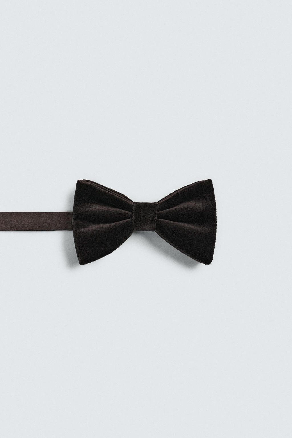 VELVET BOW TIE