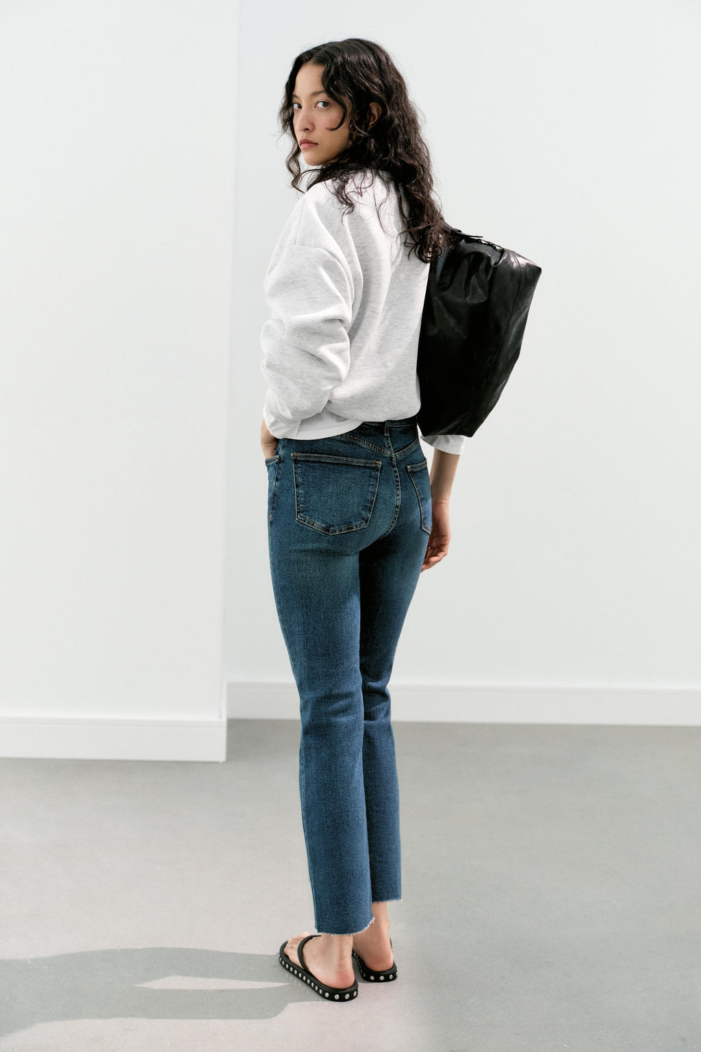 JEANS TRF CROPPED FLARE TIRO ALTO / Azul - Zara фото 4