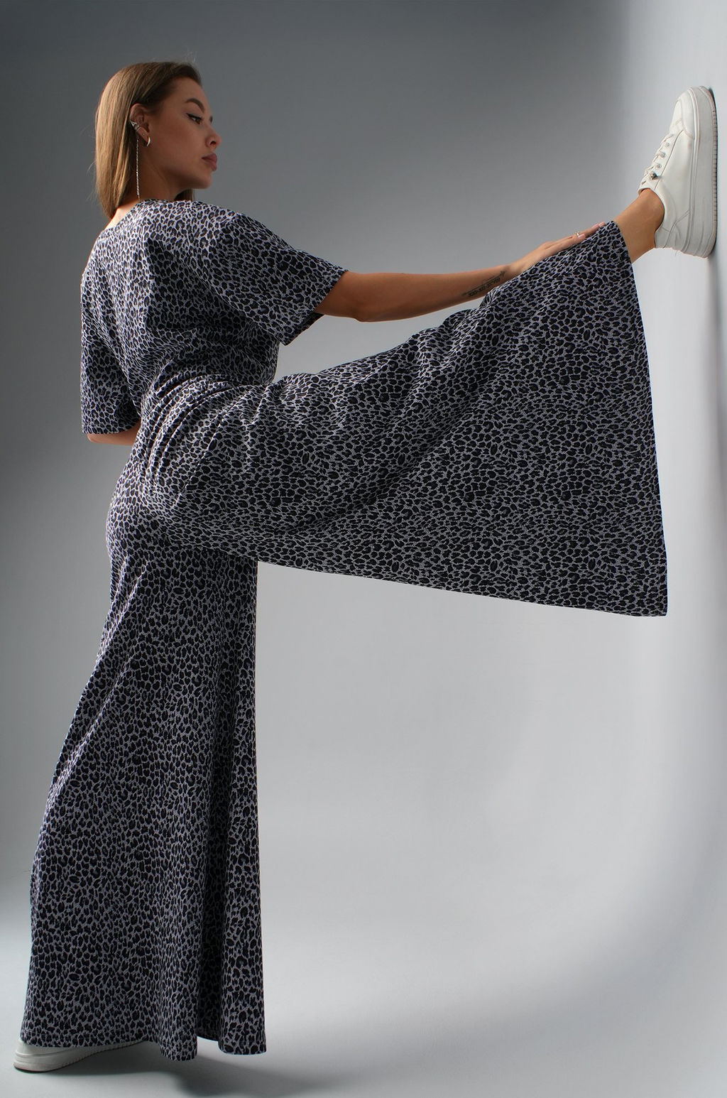 Женский костюм с широкими брюками Happyfox  фото 3