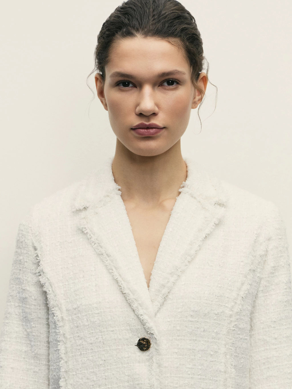 Однобортный жакет с бахромой из твида / Zarina фото 6