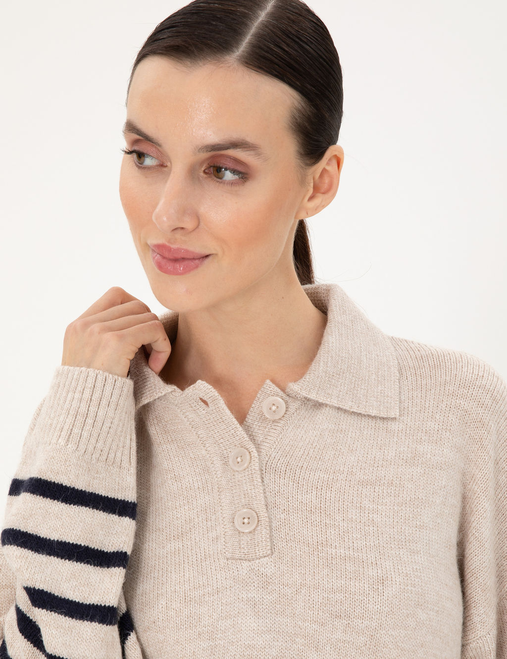 Ekru Comfort Fit Polo Yaka Kazak