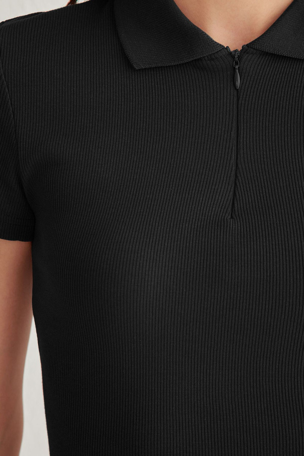 Ekru Fitted/Vucuda Oturan Polo Yaka Esnek Orme Bluz TWOSS25BZ00039 - Trendyolmilla фото 7