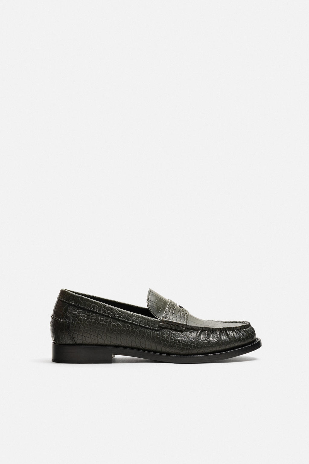 CROCODILE EMBOSSED LOAFER - Zara фото 3