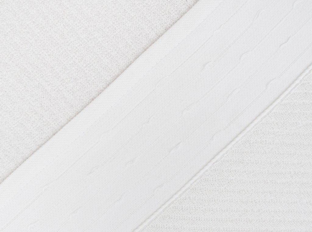 6с102.411ж1 Штрихи (1-белый шепот) Полотенце махровое 67х150см