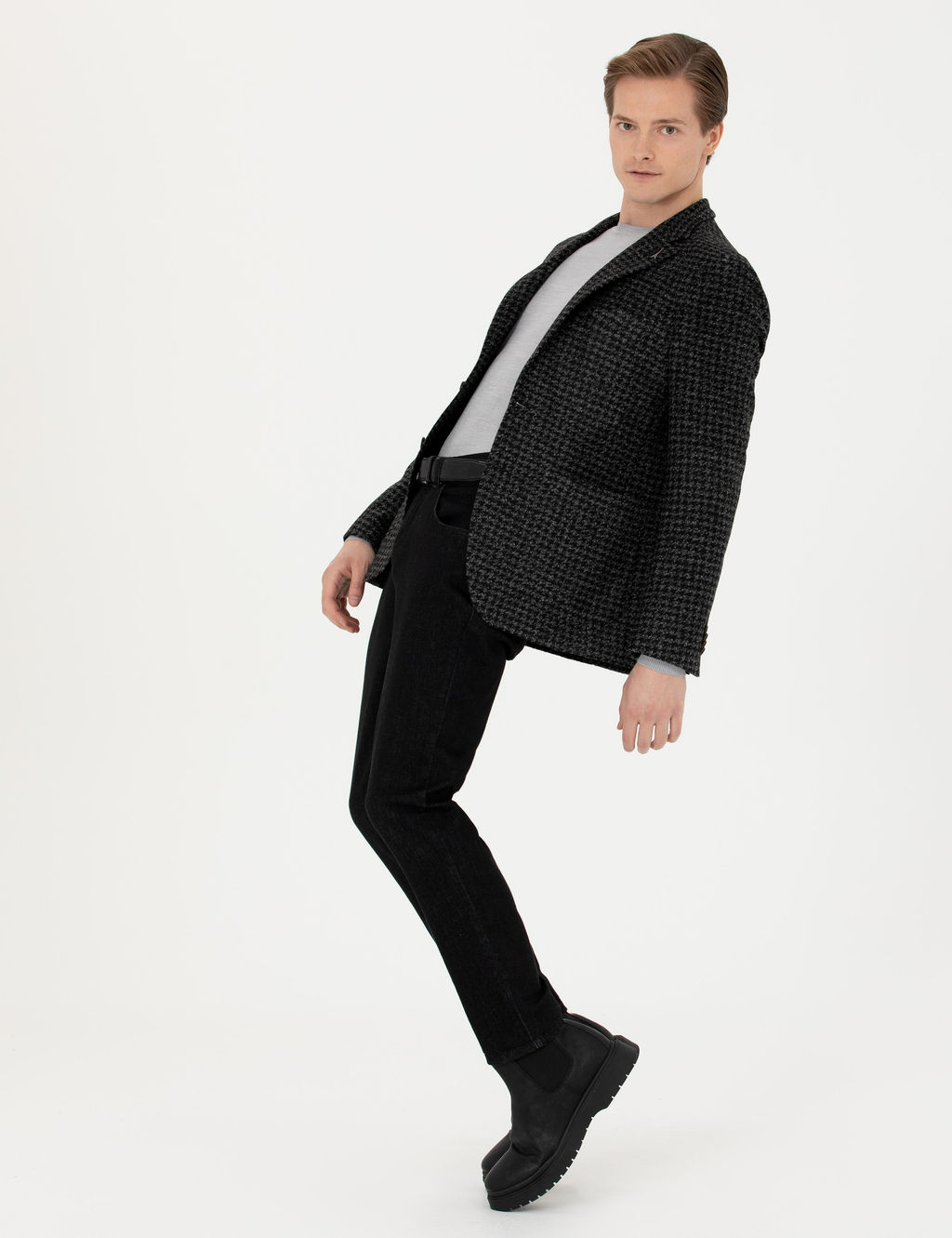 Спортивная куртка узкого кроя из смесовой шерсти антрацитового цвета - Cacharel фото 2