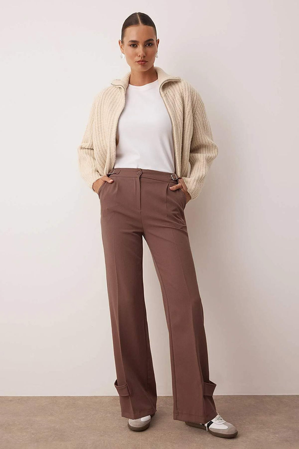 Vizon Toka ve Paca Detayl? Wide Leg/Genis Paca Kumas Pantolon TWOAW26PL00051 - Trendyolmilla фото 2