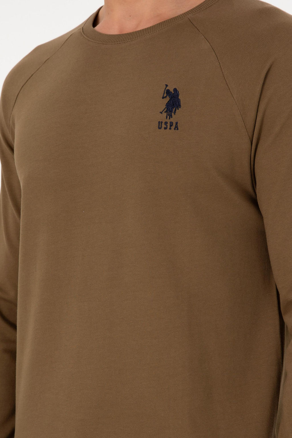 Мужской базовый свитшот цвета хаки Неожиданная скидка в корзине - U.s. polo assn фото 7