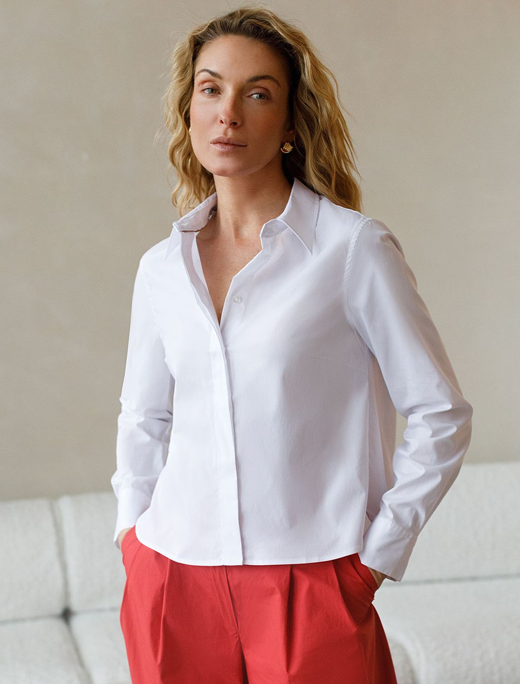 Укороченная блузка из эластичного хлопка - Vilatte фото 8