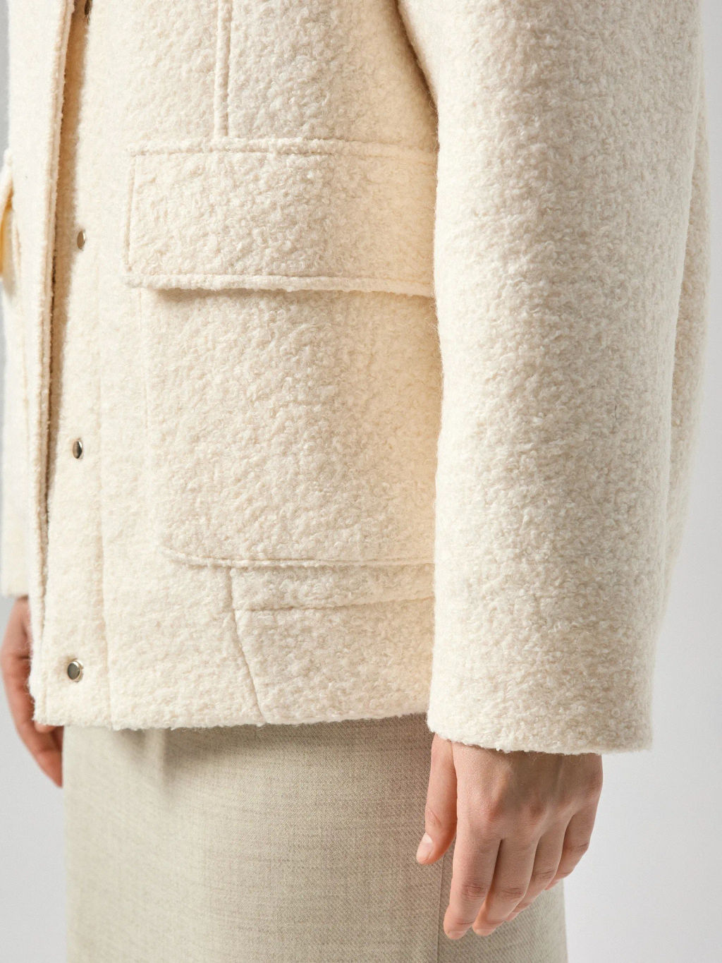 EMKA / Бомбер с накладными карманами из шерсти фото 6