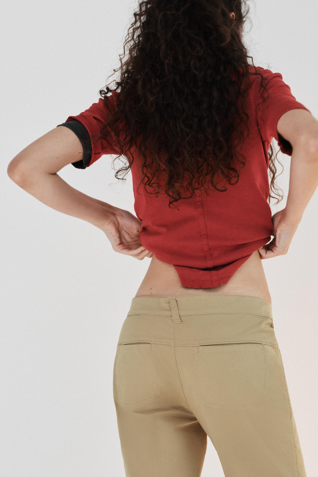 CAMISETA EFECTO LAVADO / Rojo - Zara фото 3