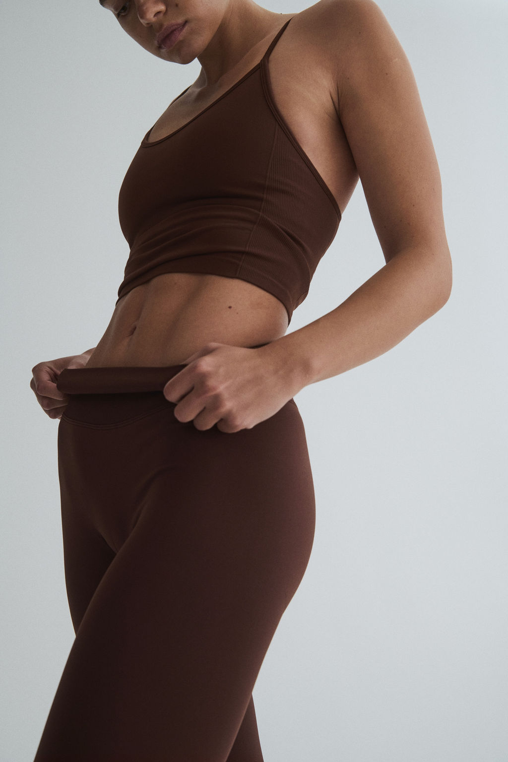 Top de deporte seamless con DryMove - H&m фото 5