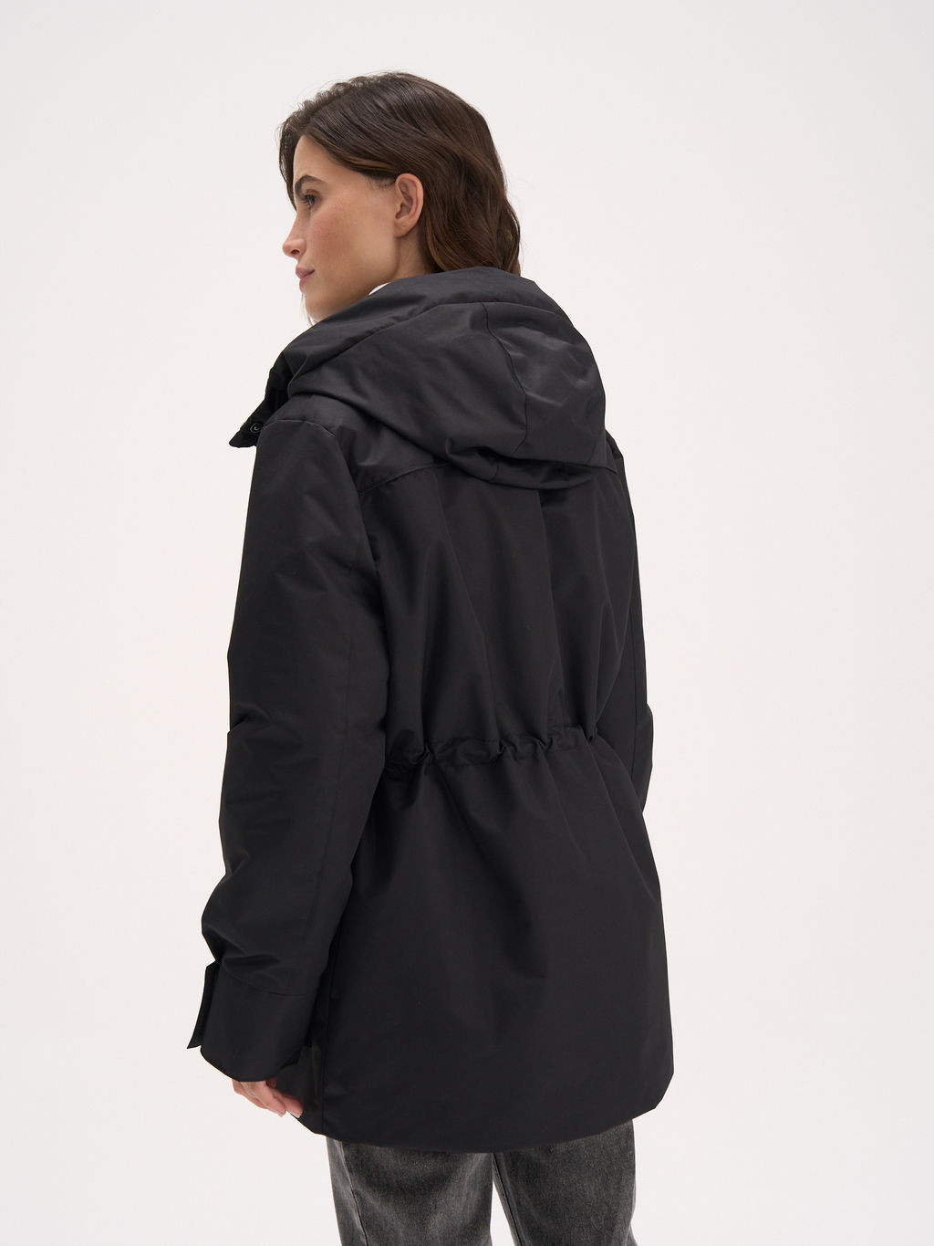 Парка демисезонная "Уголь" женская