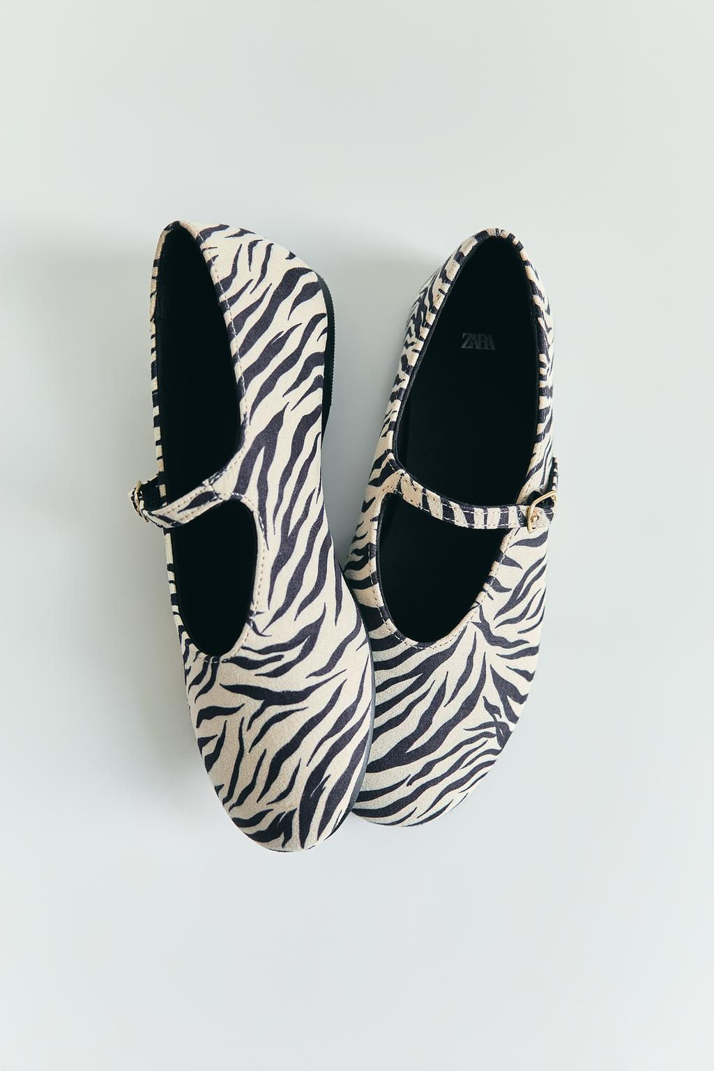ANIMAL PRINT BALLET FLATS