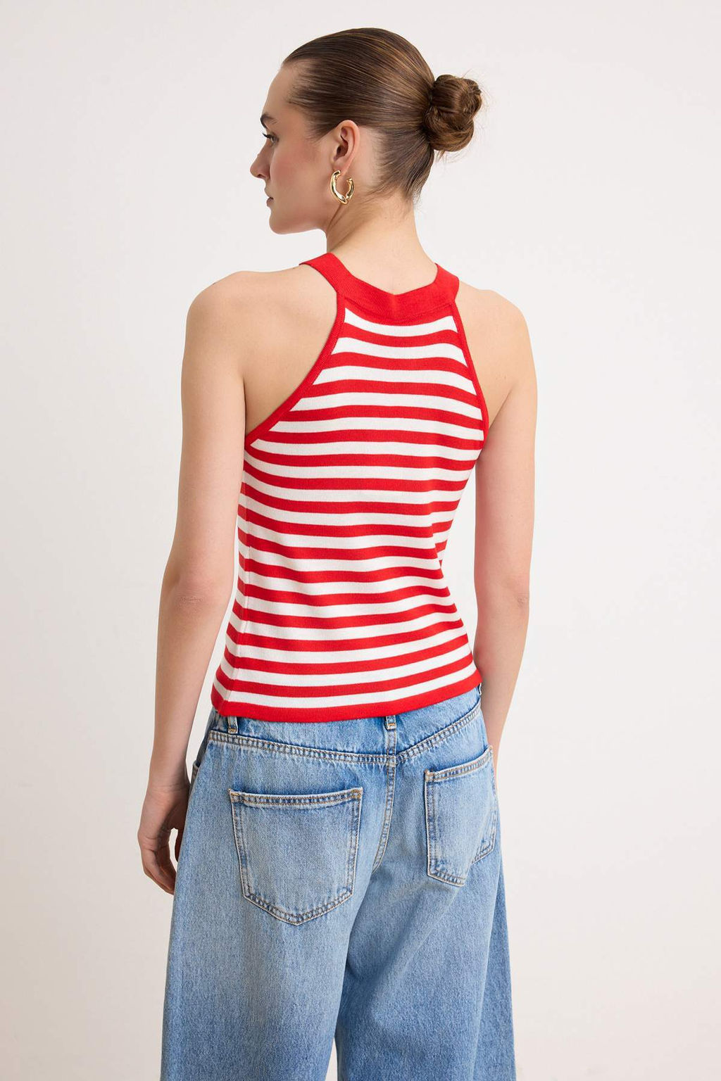 Ekru Ince Cizgili Cut Out Detayl? Triko Bluz TWOSS26BZ00890 - Trendyolmilla фото 4