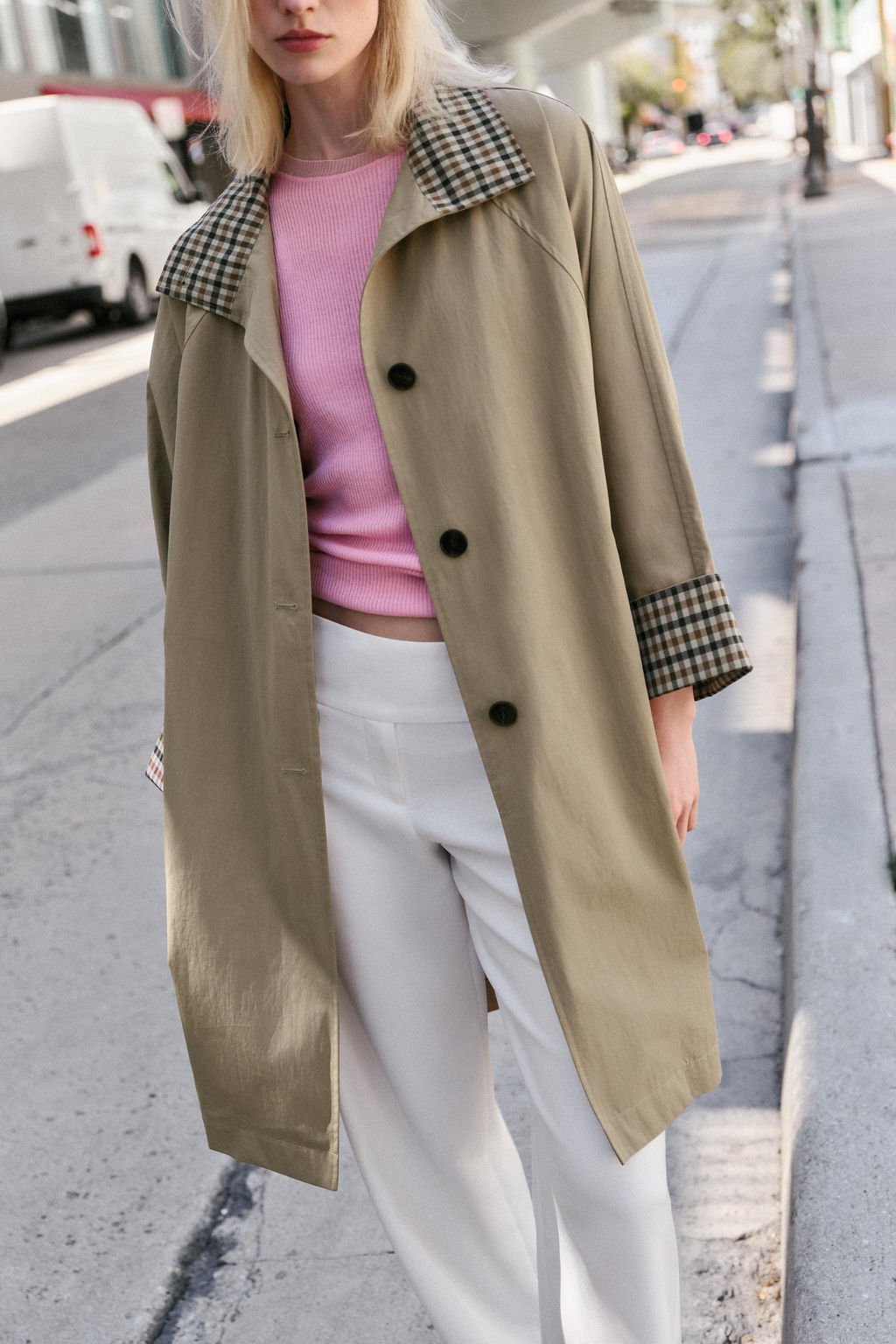 OVERSIZE TRENCH COAT WITH CHECK CUFFS - Zara фото 7