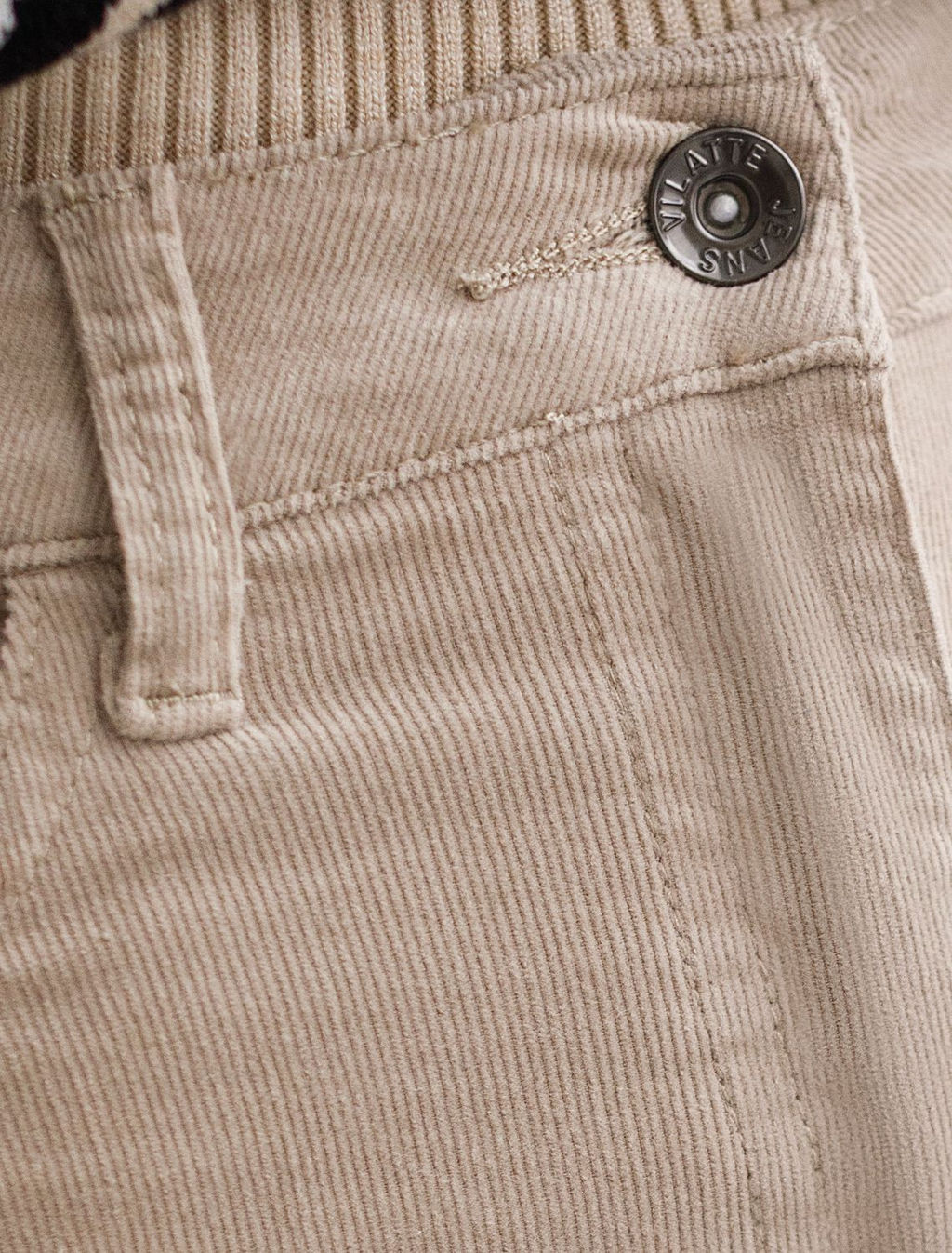 D24.283 Брюки женские светло-бежевый