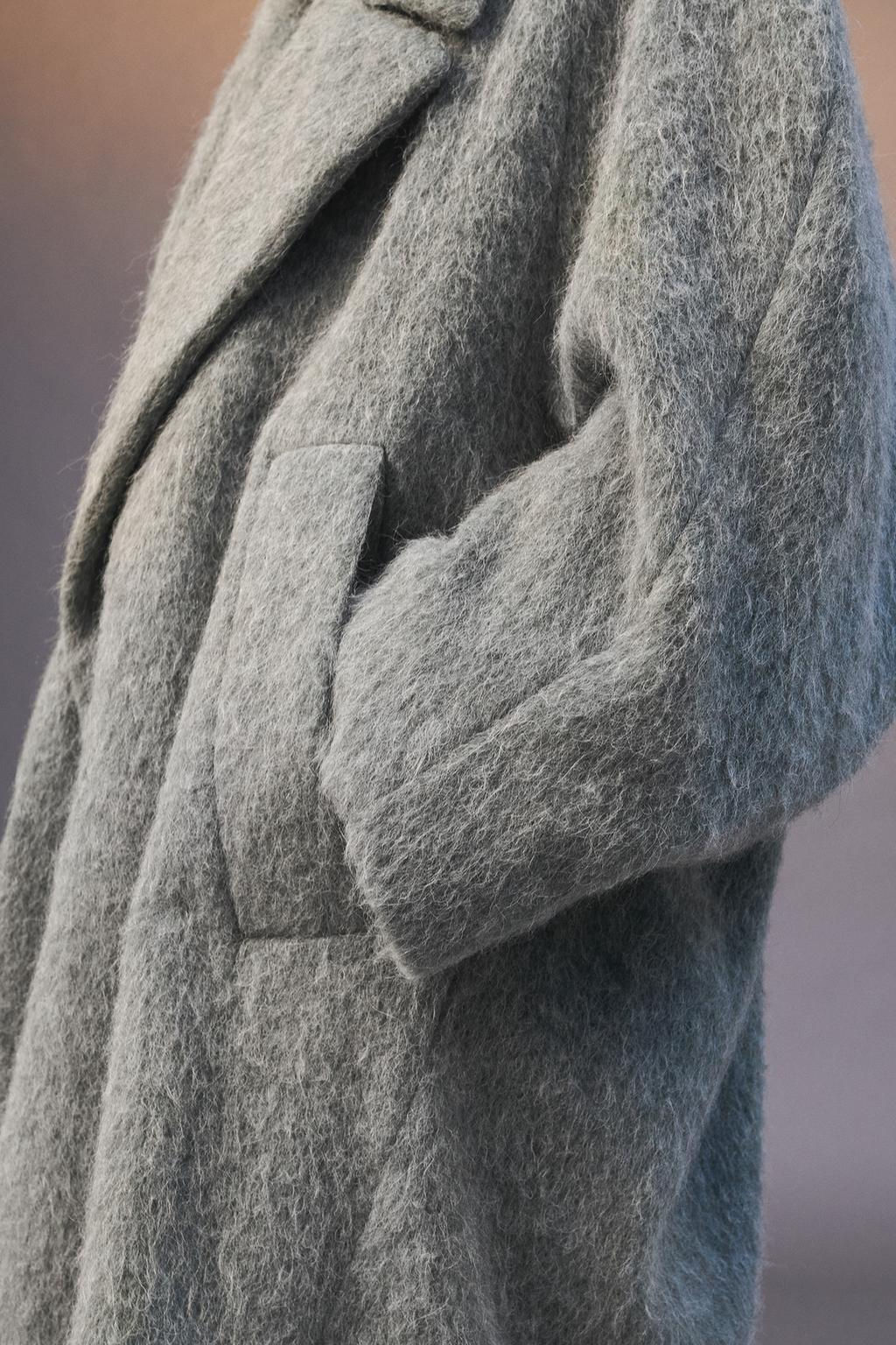 OVERSIZE COAT -LIMITED EDITION - Zara фото 7