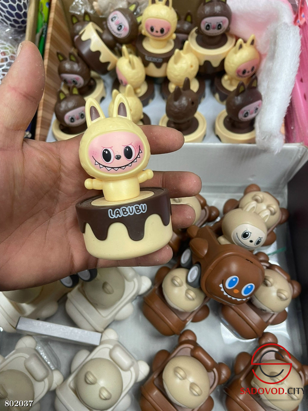 Инерционная игрушка детская