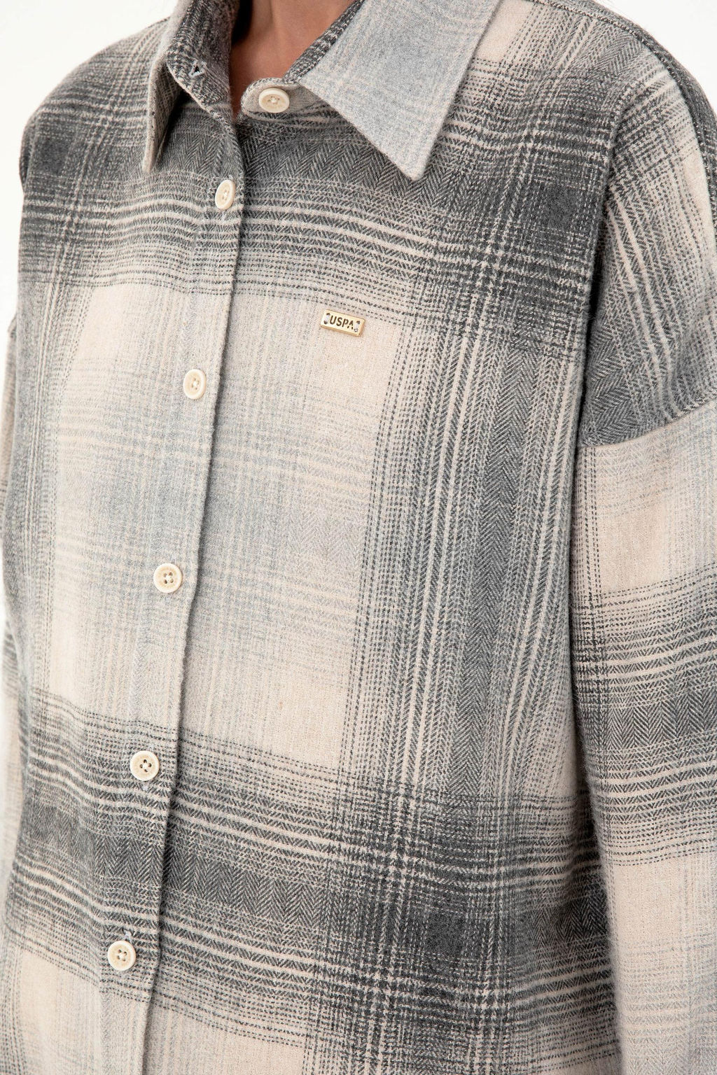 Женская серая рубашка с длинным рукавом Неожиданная скидка в корзине - U.s. polo assn фото 7