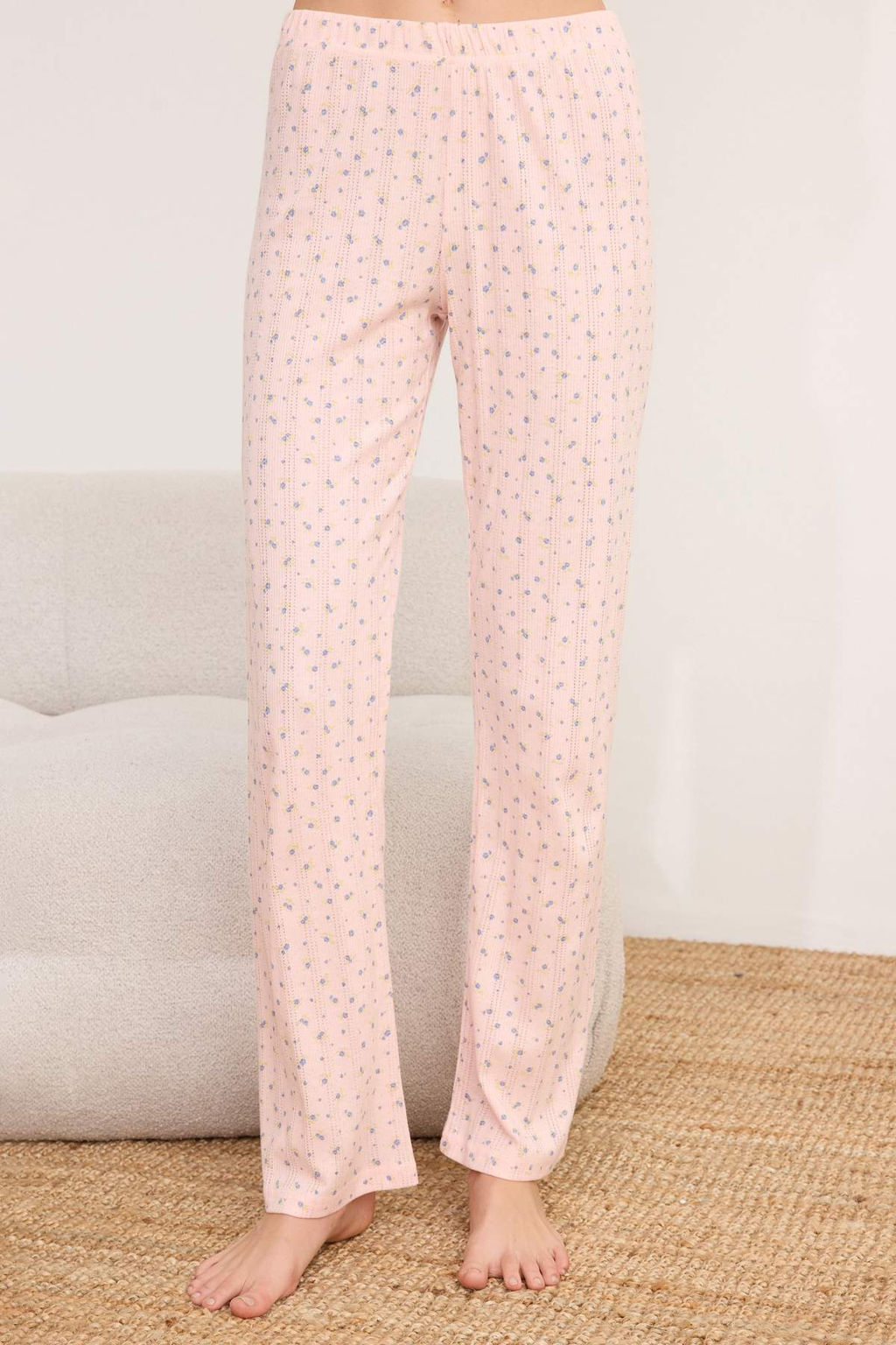 Beyaz Cicekli Dantel Detayl? Fitilli/Pointel Orme Pijama Tak?m? THMAW26PT00165 - Trendyolmilla фото 8