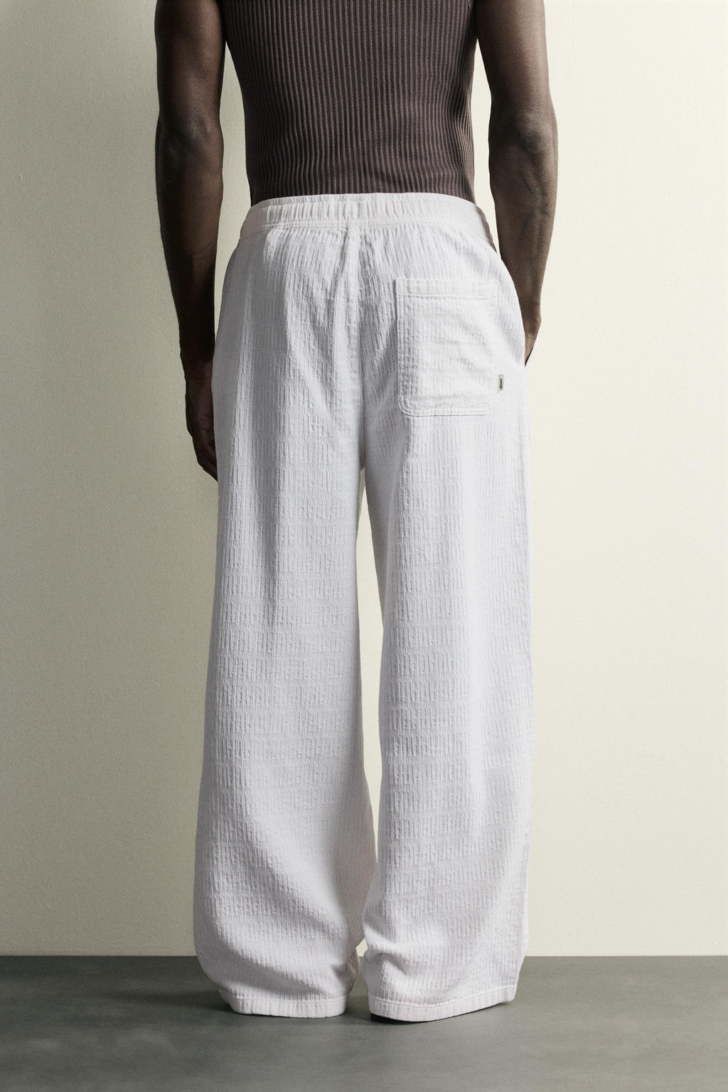 PANTAL?N RELAXED FIT JACQUARD LAVADO / Blanco - Zara фото 3
