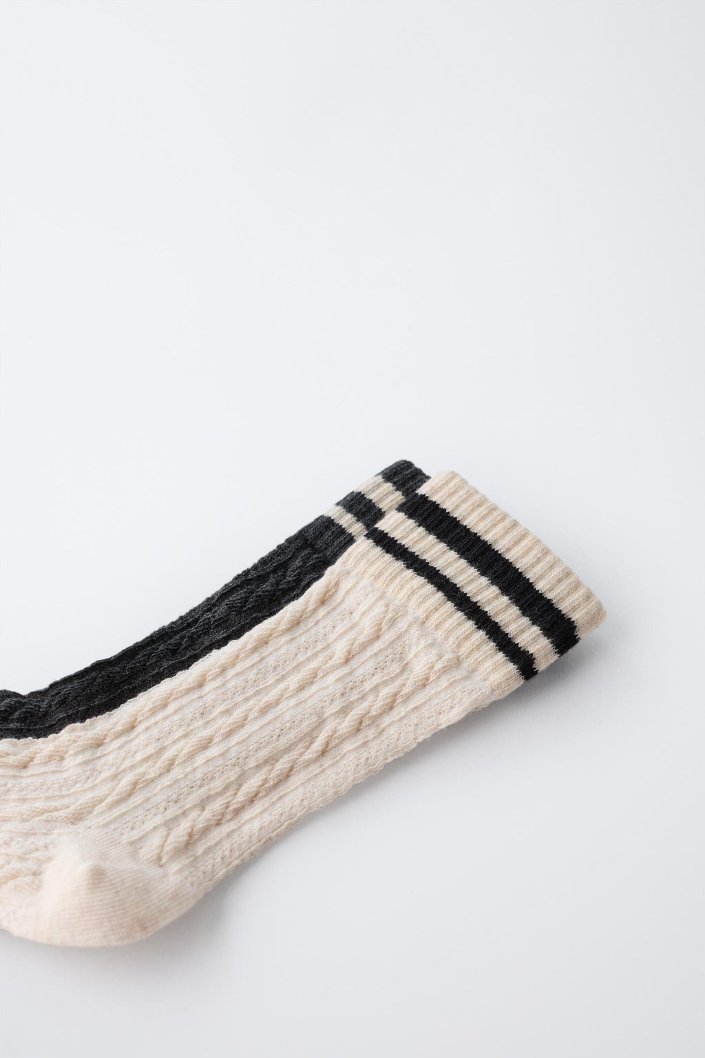 2-PACK OF STRIPED LONG SOCKS - Zara фото 2